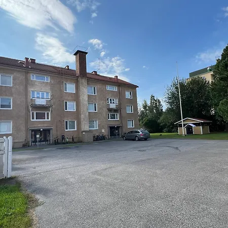 Gozy Apartment In Central Kemi